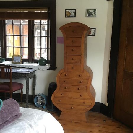 Fireside Inn Guesthouse Гоулберн Екстериор снимка