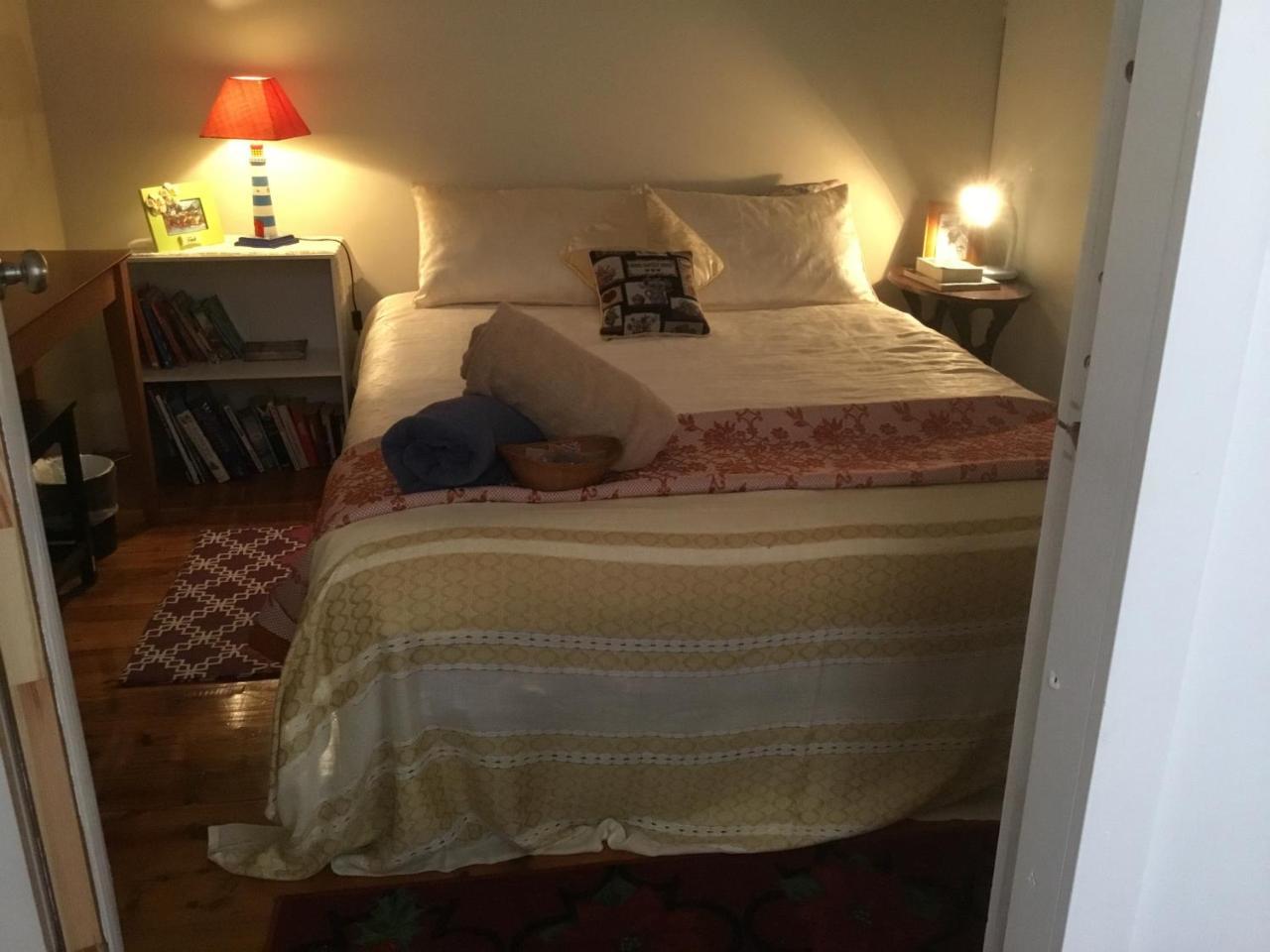 Fireside Inn Guesthouse Гоулберн Екстериор снимка