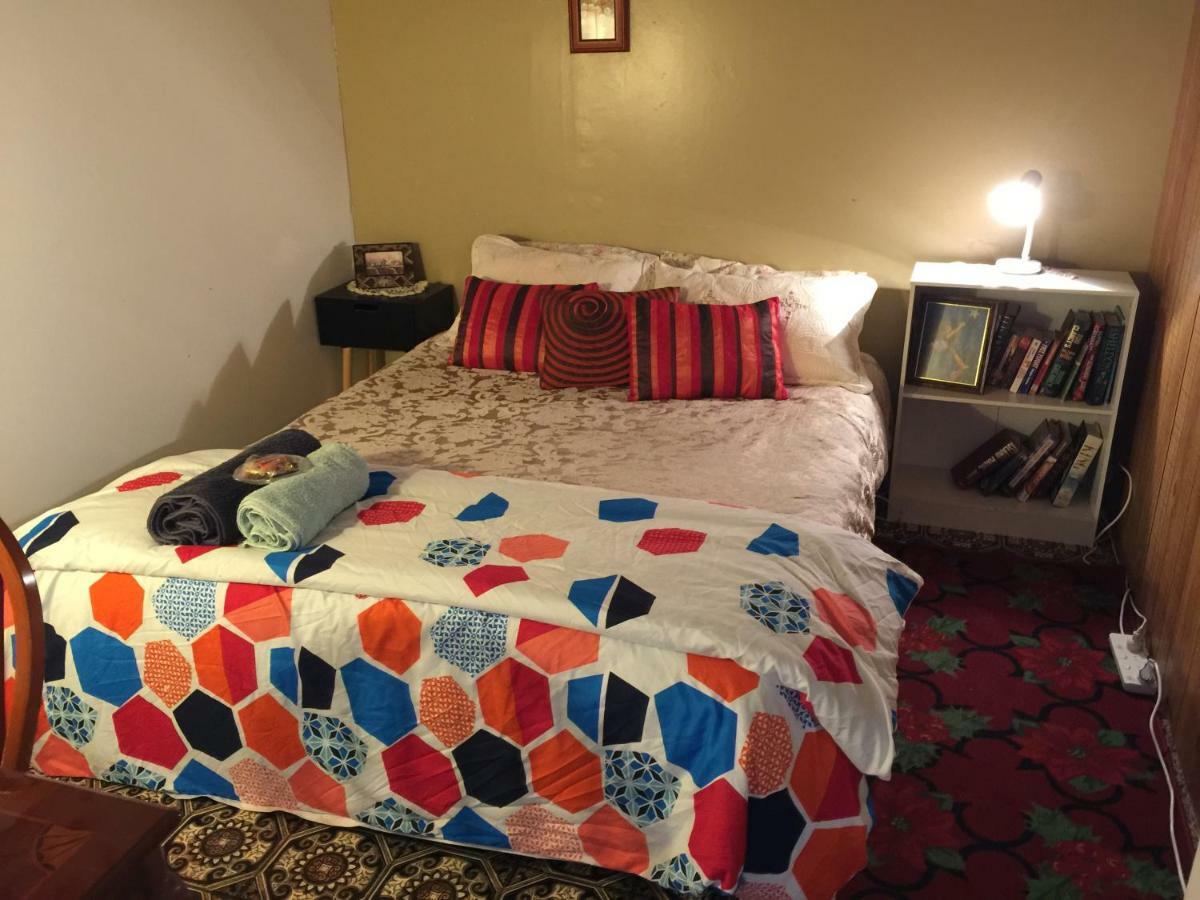 Fireside Inn Guesthouse Гоулберн Екстериор снимка